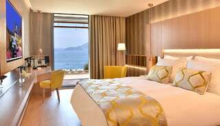 Отель Maestral Resort & Casino Свети-Стефан Двухместный номер с 1 кроватью с видом на море-1