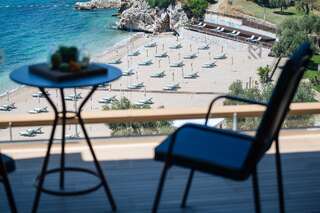 Отель Maestral Resort & Casino Свети-Стефан Улучшенный номер с видом на море-4